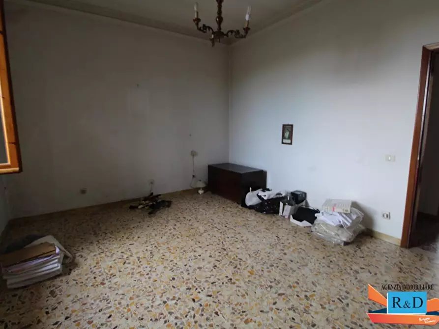 Immagine 34 di Casa indipendente in vendita  a Colle Di Val D'elsa