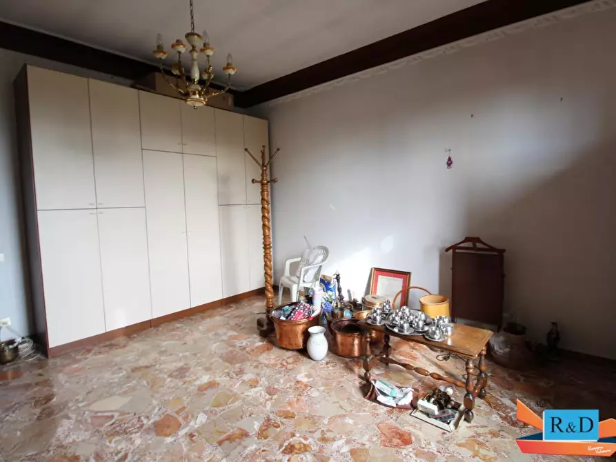 Immagine 35 di Casa indipendente in vendita  a Colle Di Val D'elsa