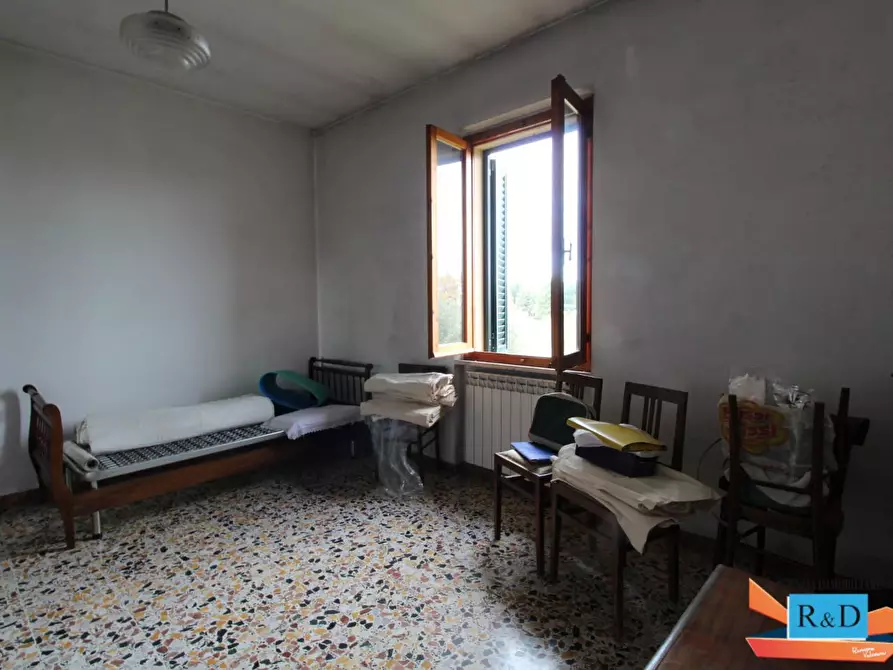 Immagine 27 di Casa indipendente in vendita  a Colle Di Val D'elsa