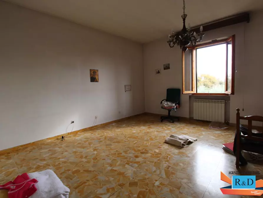 Immagine 29 di Casa indipendente in vendita  a Colle Di Val D'elsa