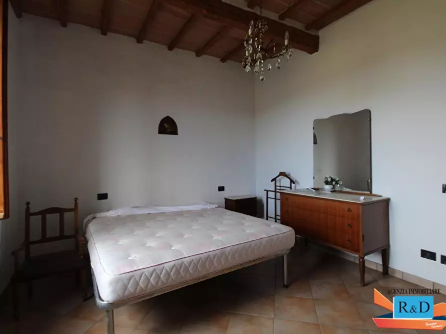 Immagine 21 di Casa indipendente in vendita  a Colle Di Val D'elsa