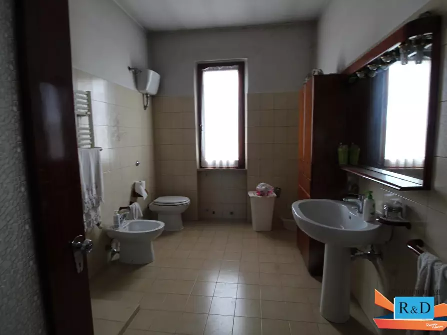 Immagine 23 di Casa indipendente in vendita  a Colle Di Val D'elsa