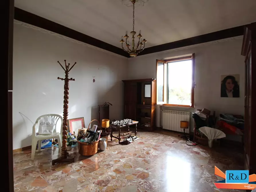 Immagine 36 di Casa indipendente in vendita  a Colle Di Val D'elsa