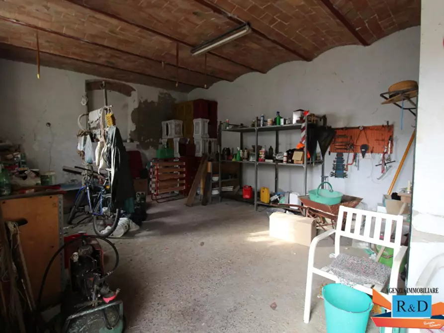 Immagine 37 di Casa indipendente in vendita  a Colle Di Val D'elsa