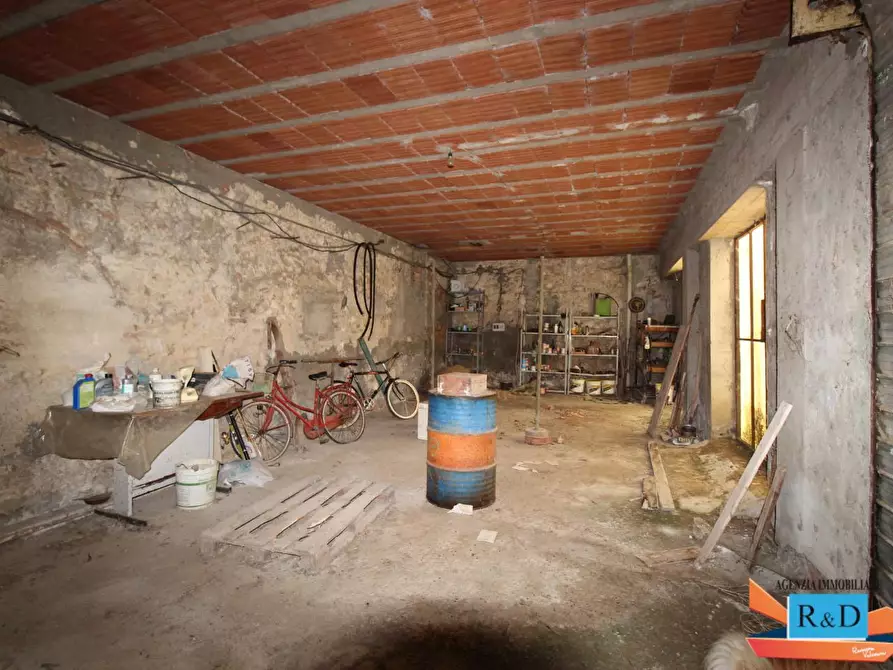 Immagine 43 di Casa indipendente in vendita  a Colle Di Val D'elsa