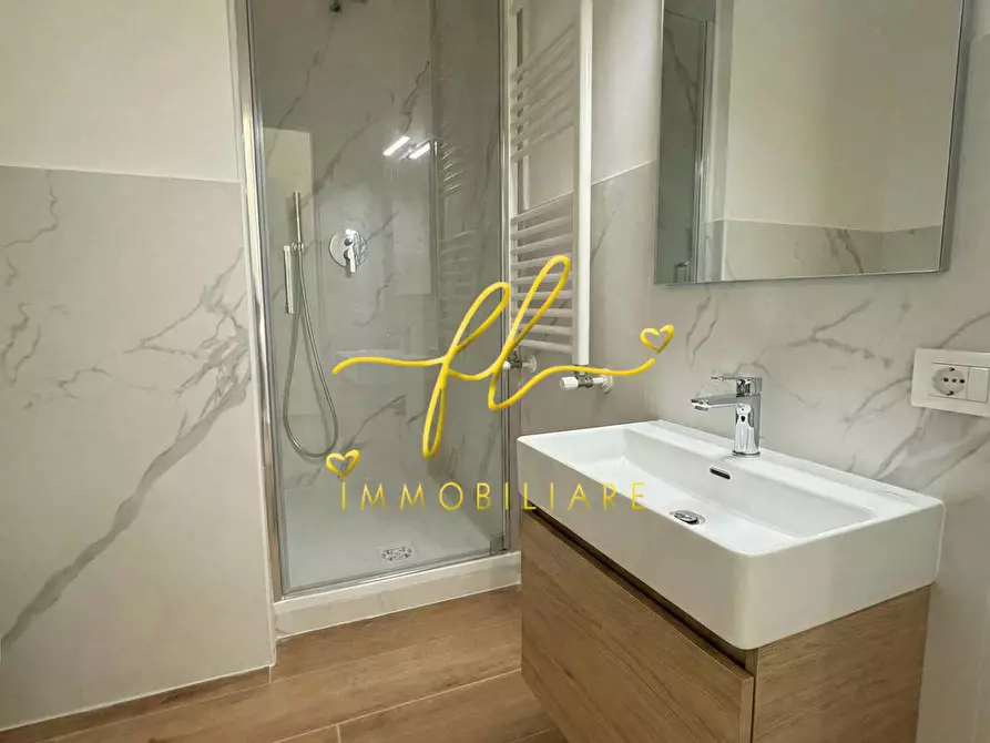 Immagine 7 di Appartamento in vendita  a Cecina