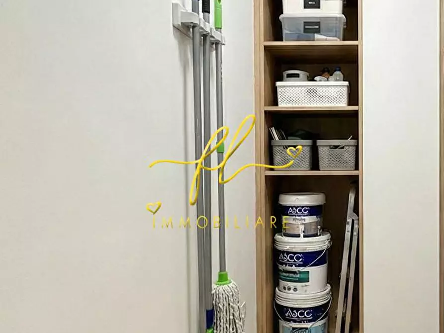 Immagine 2 di Appartamento in vendita  a Cecina