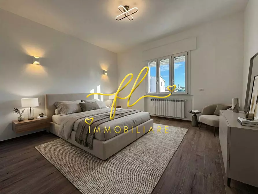 Immagine 5 di Appartamento in vendita  a Cecina