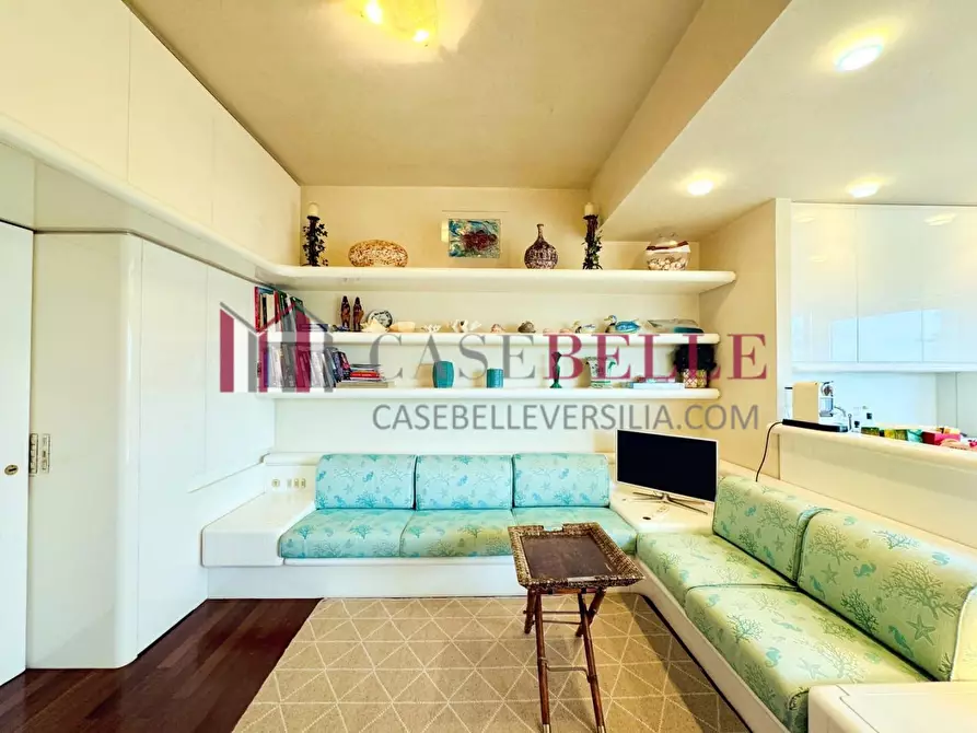 Immagine 3 di Appartamento in affitto  a Camaiore