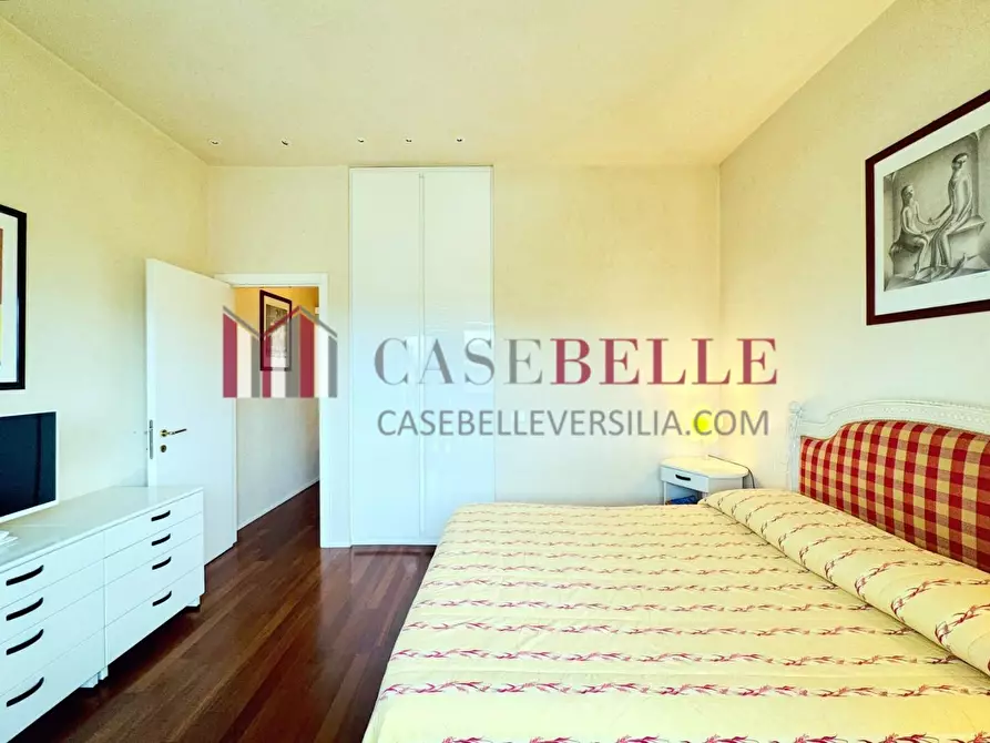 Immagine 21 di Appartamento in affitto  a Camaiore