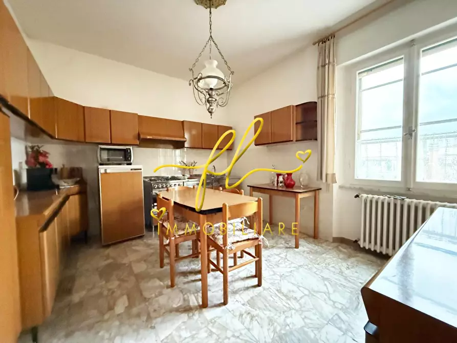 Immagine 4 di Appartamento in vendita  a Cecina