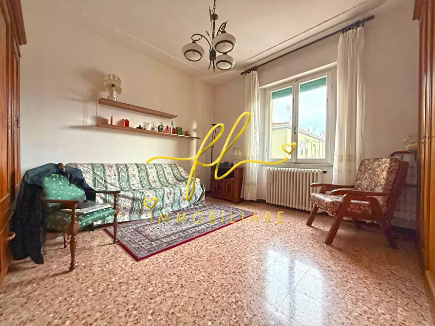 Immagine 8 di Appartamento in vendita  a Cecina