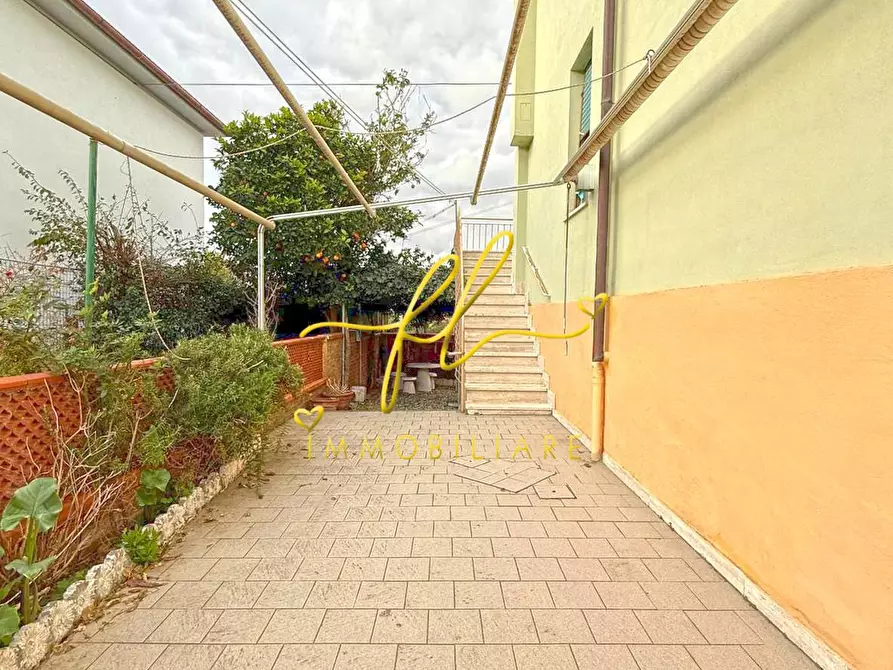 Immagine 14 di Appartamento in vendita  a Cecina