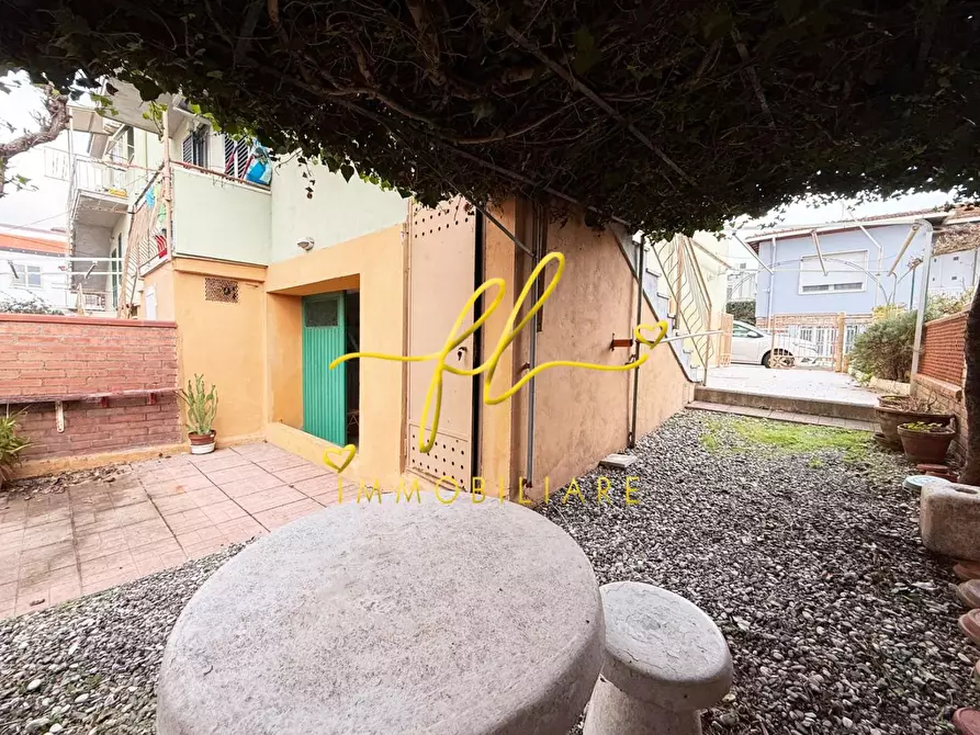 Immagine 13 di Appartamento in vendita  a Cecina