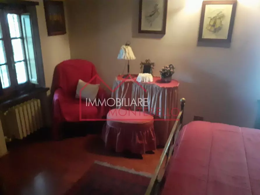 Immagine 12 di Rustico / casale in vendita  a Camaiore