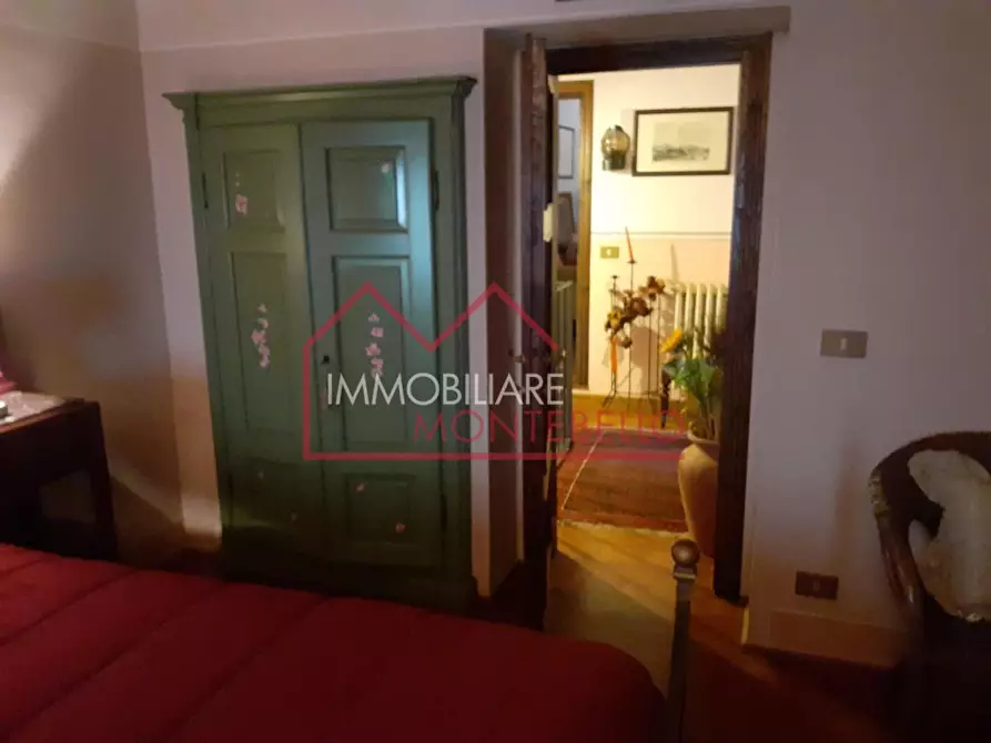 Immagine 10 di Rustico / casale in vendita  a Camaiore