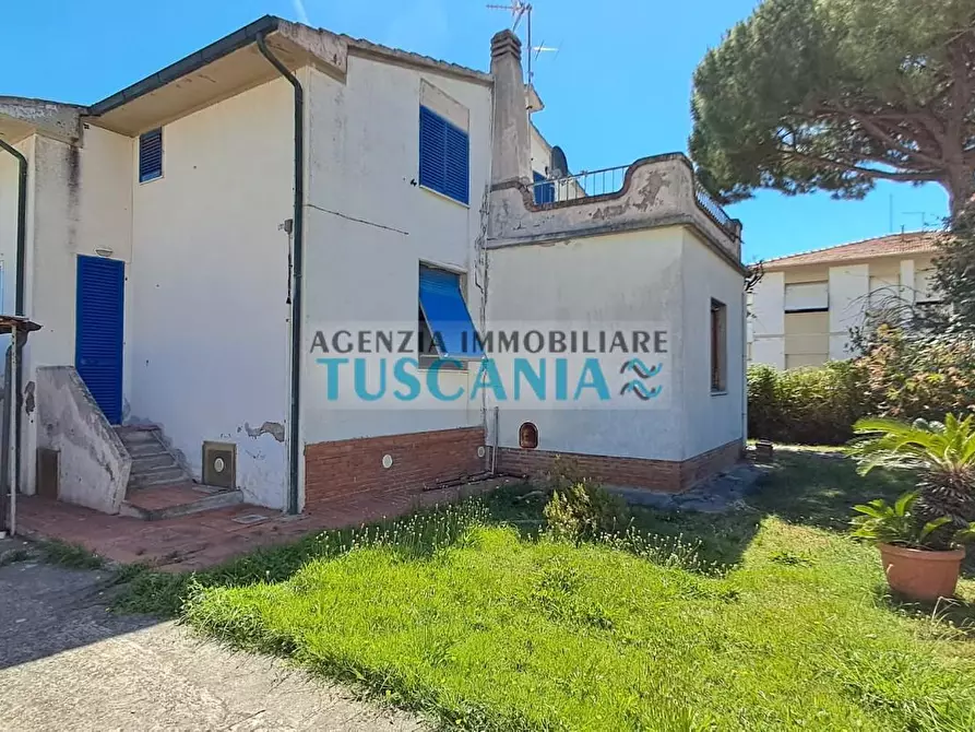 Immagine 3 di Casa indipendente in vendita  a Cecina