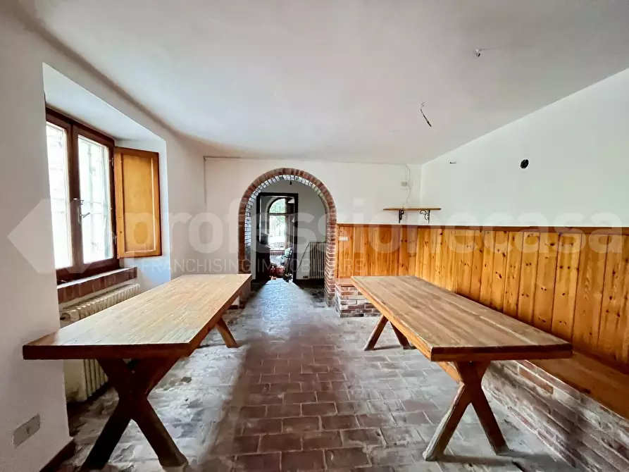 Immagine 3 di Rustico / casale in vendita  a Calci