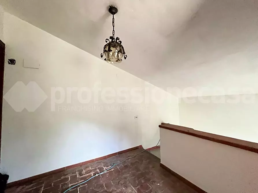 Immagine 32 di Rustico / casale in vendita  a Calci