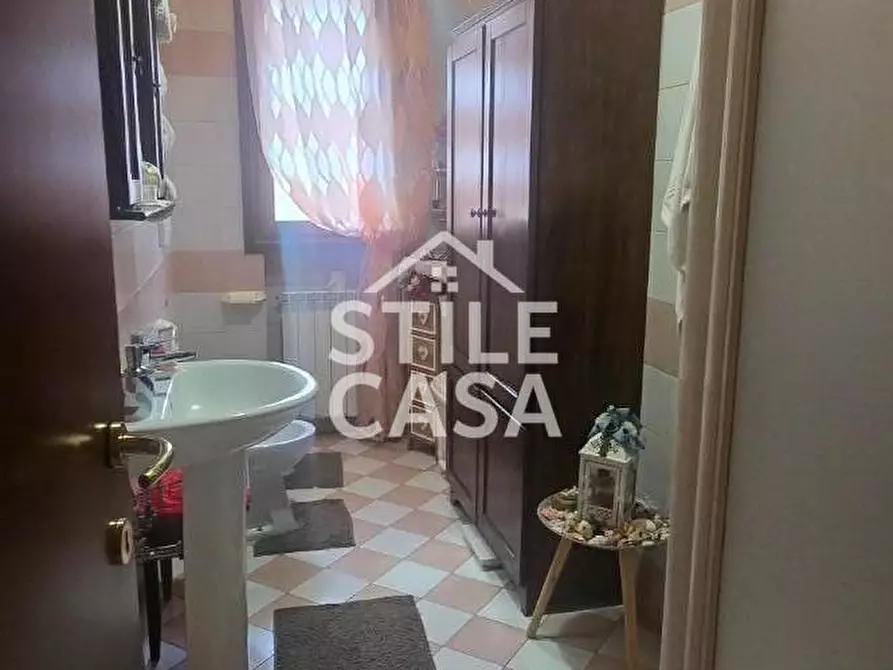 Immagine 10 di Appartamento in vendita  a Altopascio