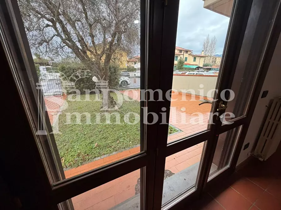 Immagine 11 di Villetta a schiera in vendita  a Cascina