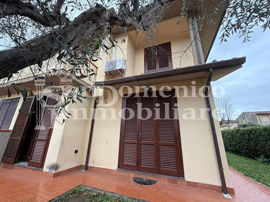 Immagine 28 di Villetta a schiera in vendita  a Cascina