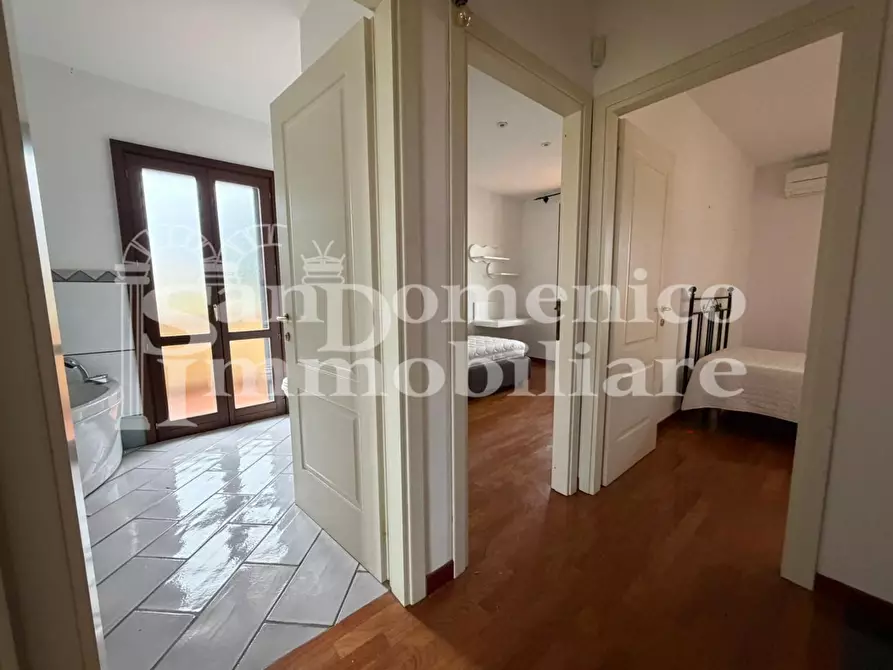 Immagine 25 di Villetta a schiera in vendita  a Cascina