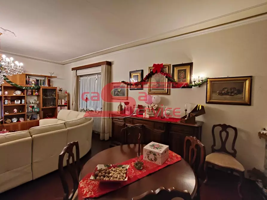 Immagine 2 di Appartamento in vendita  a Montecatini Terme