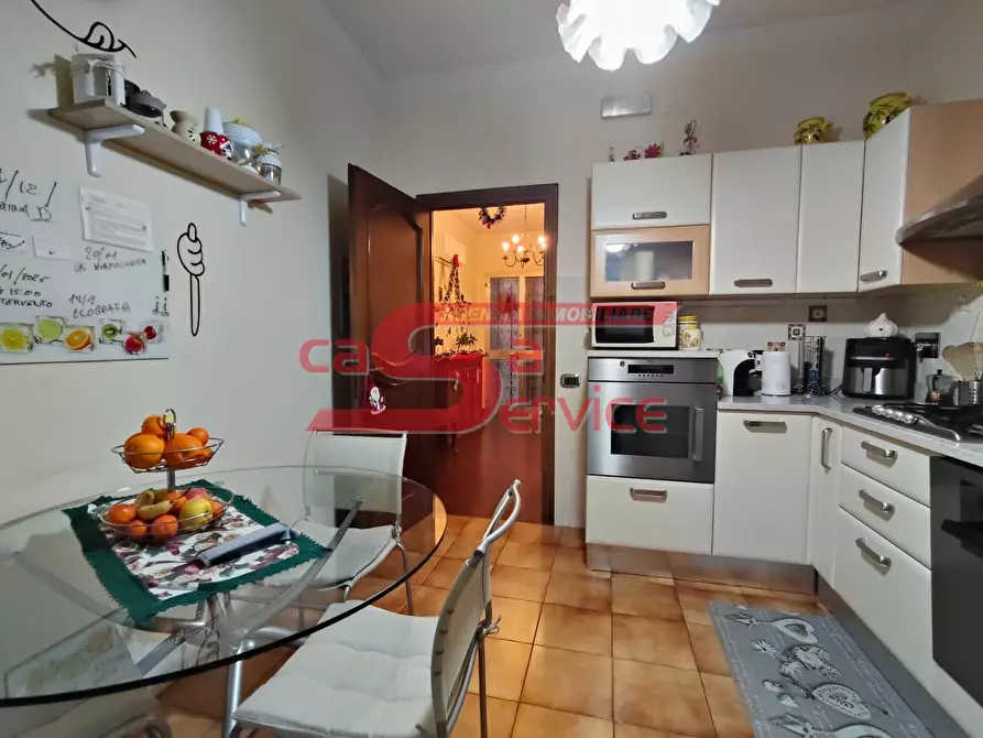 Immagine 4 di Appartamento in vendita  a Montecatini Terme