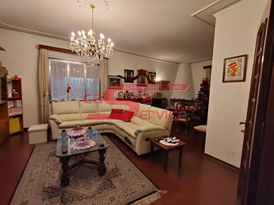 Immagine 1 di Appartamento in vendita  a Montecatini Terme