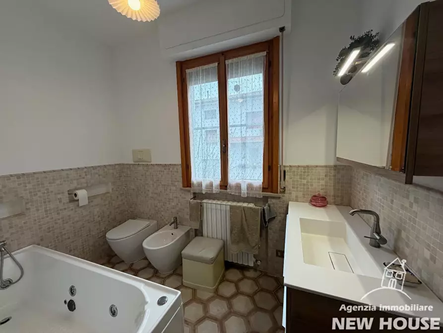 Immagine 46 di Appartamento in vendita  a Pisa