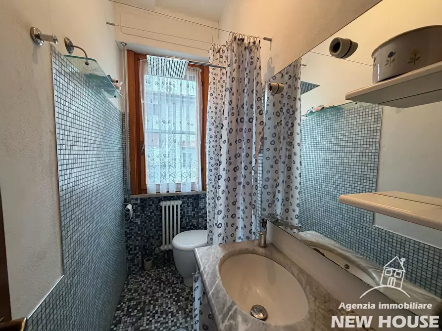 Immagine 53 di Appartamento in vendita  a Pisa