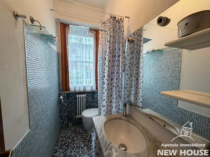 Immagine 52 di Appartamento in vendita  a Pisa