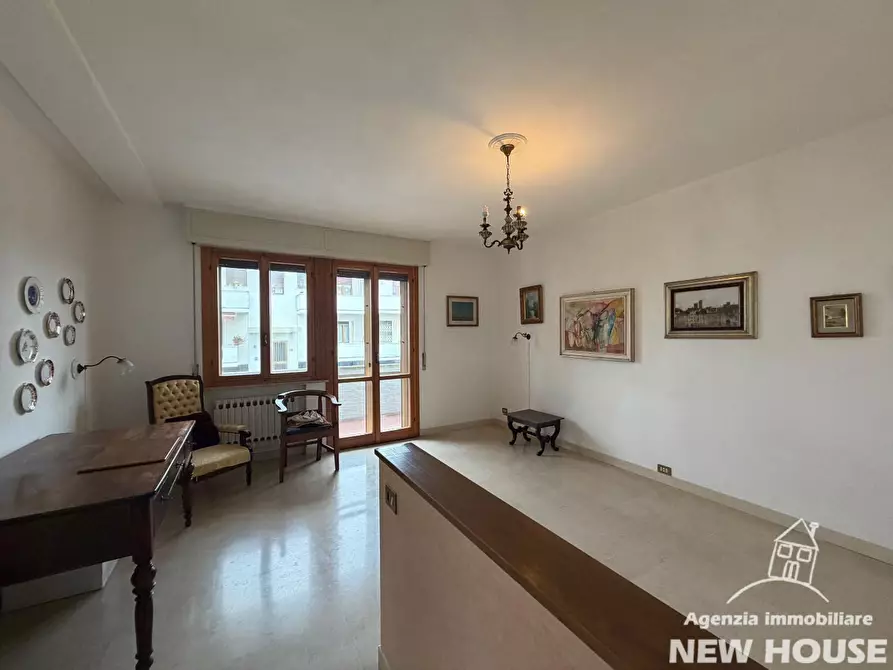 Immagine 19 di Appartamento in vendita  a Pisa
