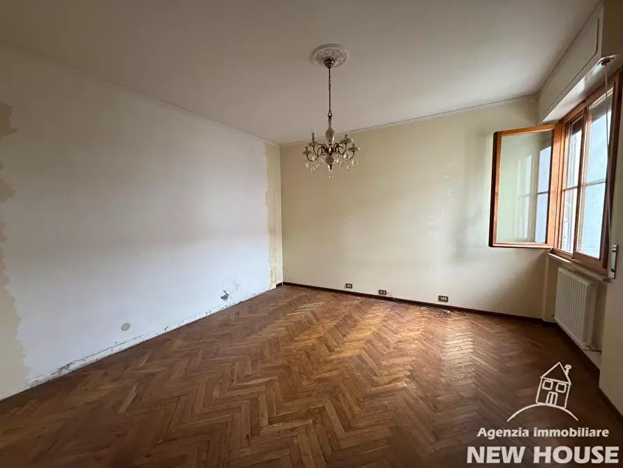 Immagine 31 di Appartamento in vendita  a Pisa