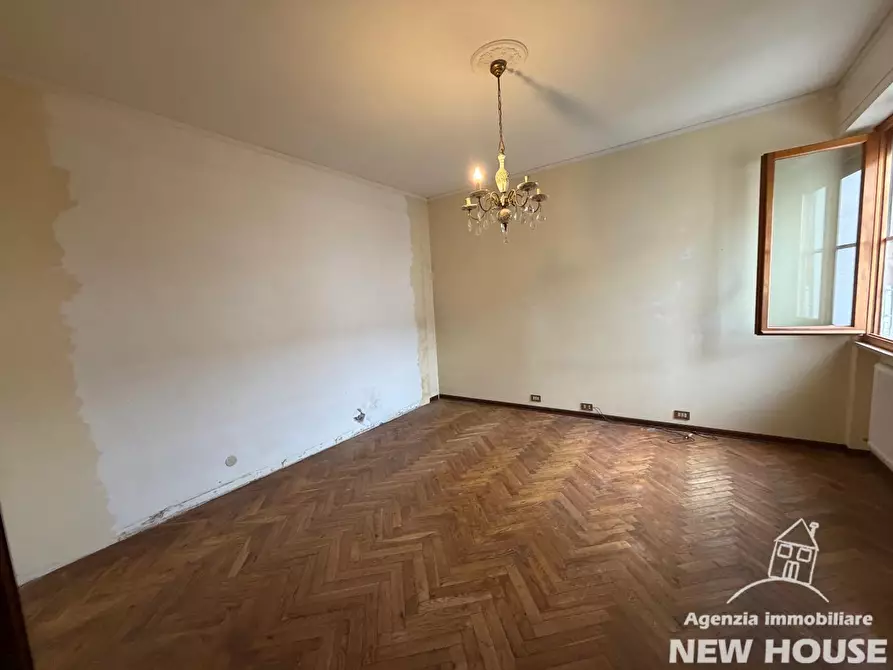 Immagine 32 di Appartamento in vendita  a Pisa