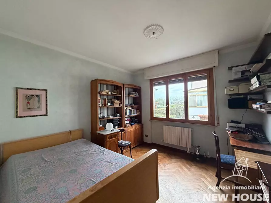 Immagine 54 di Appartamento in vendita  a Pisa