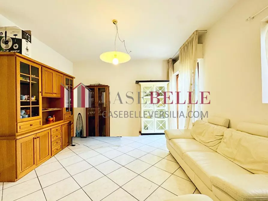 Immagine 4 di Casa bifamiliare in vendita  a Pietrasanta