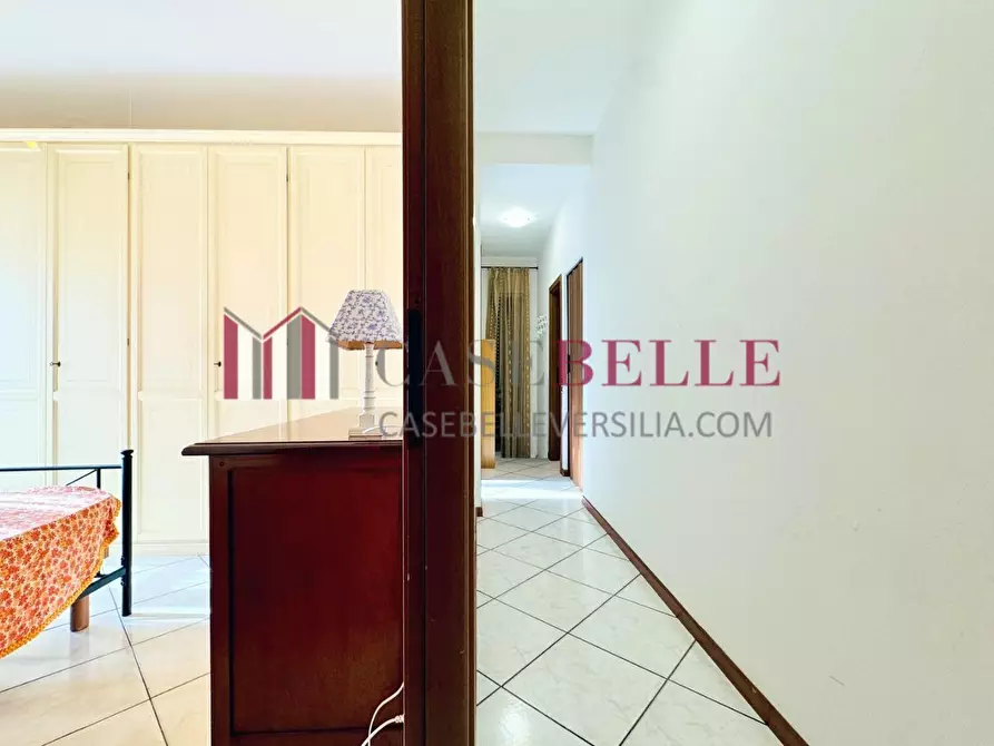 Immagine 22 di Casa bifamiliare in vendita  a Pietrasanta