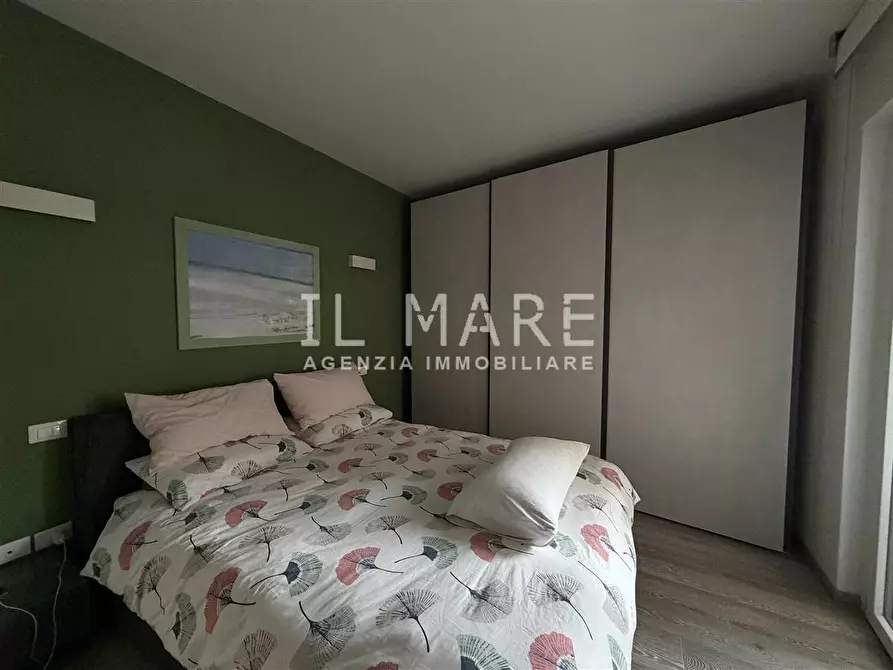 Immagine 8 di Appartamento in vendita  a Massa