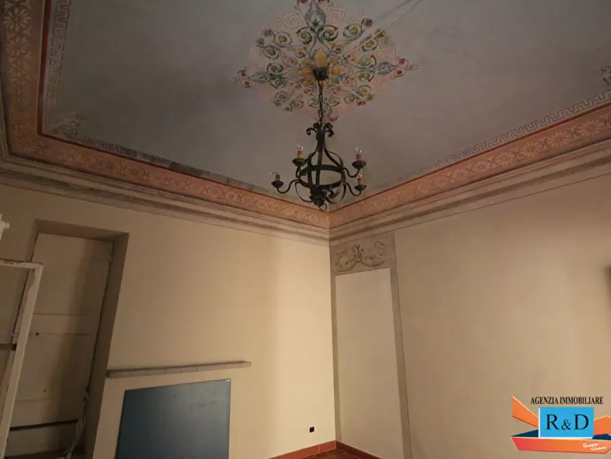 Immagine 15 di Porzione di casa in vendita  a Poggibonsi