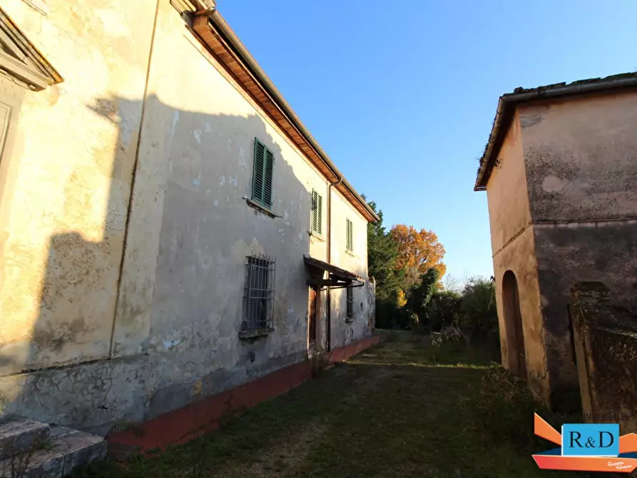Immagine 26 di Porzione di casa in vendita  a Poggibonsi