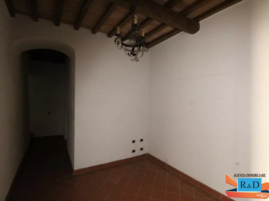 Immagine 11 di Porzione di casa in vendita  a Poggibonsi