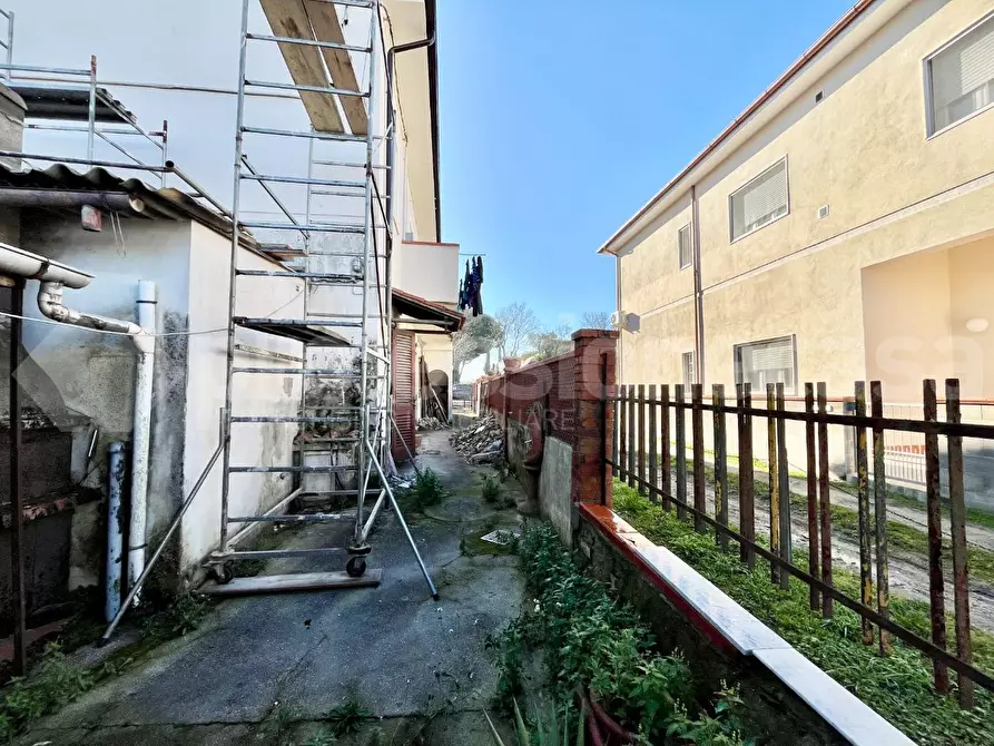 Immagine 16 di Appartamento in vendita  a Calcinaia