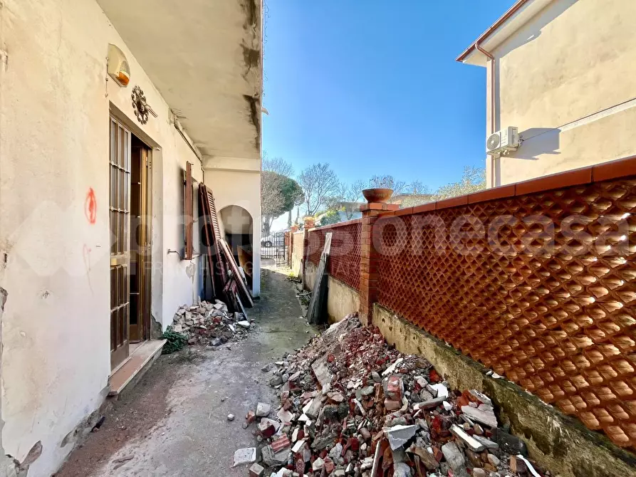 Immagine 7 di Appartamento in vendita  a Calcinaia