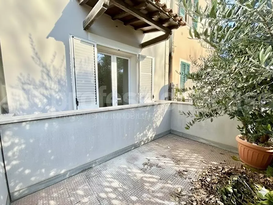 Immagine 14 di Appartamento in vendita  a Calcinaia