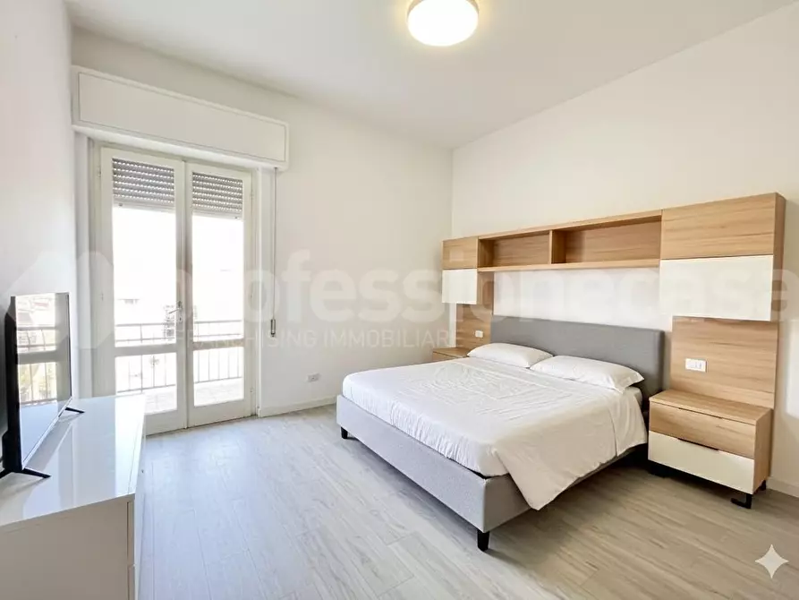 Immagine 9 di Appartamento in vendita  a Viareggio