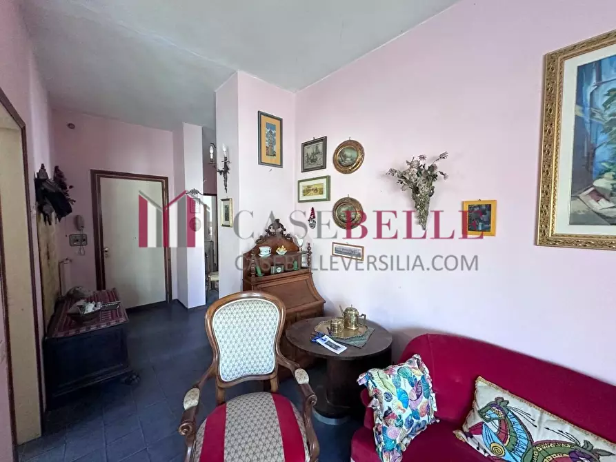 Immagine 4 di Appartamento in vendita  a Camaiore