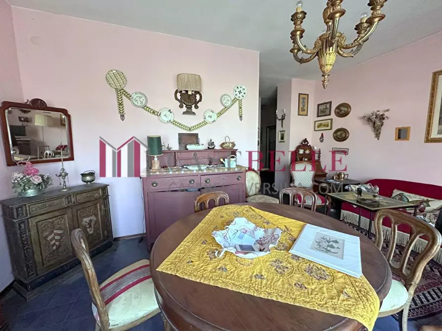 Immagine 17 di Appartamento in vendita  a Camaiore