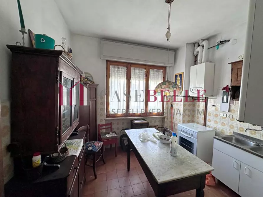 Immagine 5 di Appartamento in vendita  a Camaiore